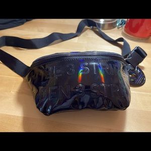 Like New Adidas 3 stripes Fanny pack